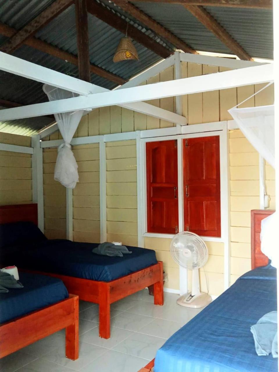 Don Som Riverside Guesthouse Bagian luar foto