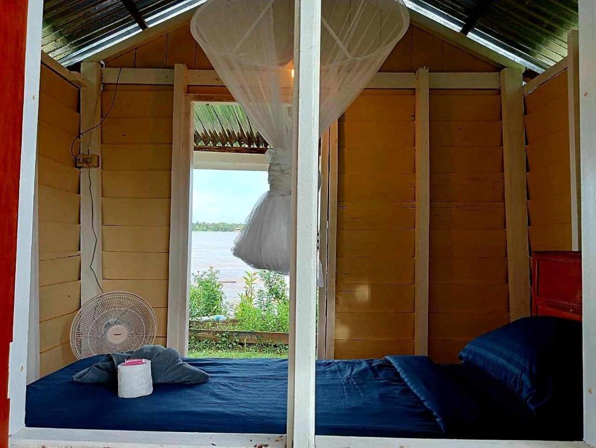 Don Som Riverside Guesthouse Bagian luar foto