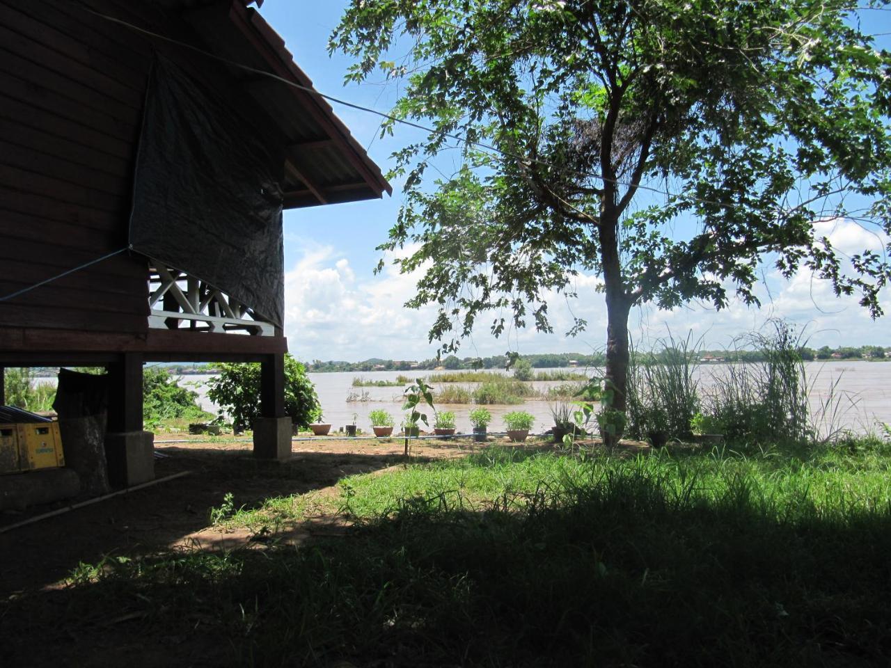 Don Som Riverside Guesthouse Bagian luar foto