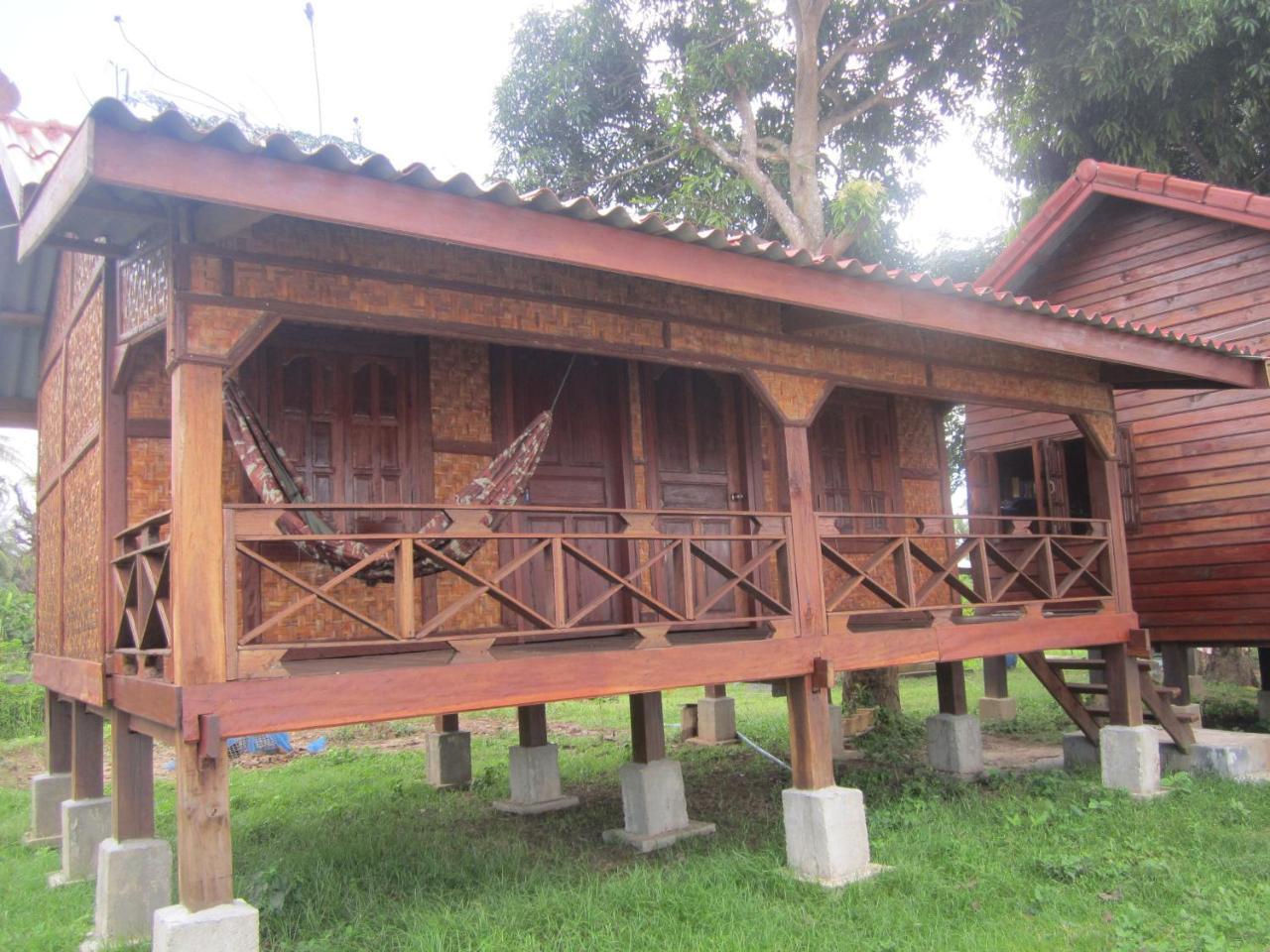 Don Som Riverside Guesthouse Bagian luar foto