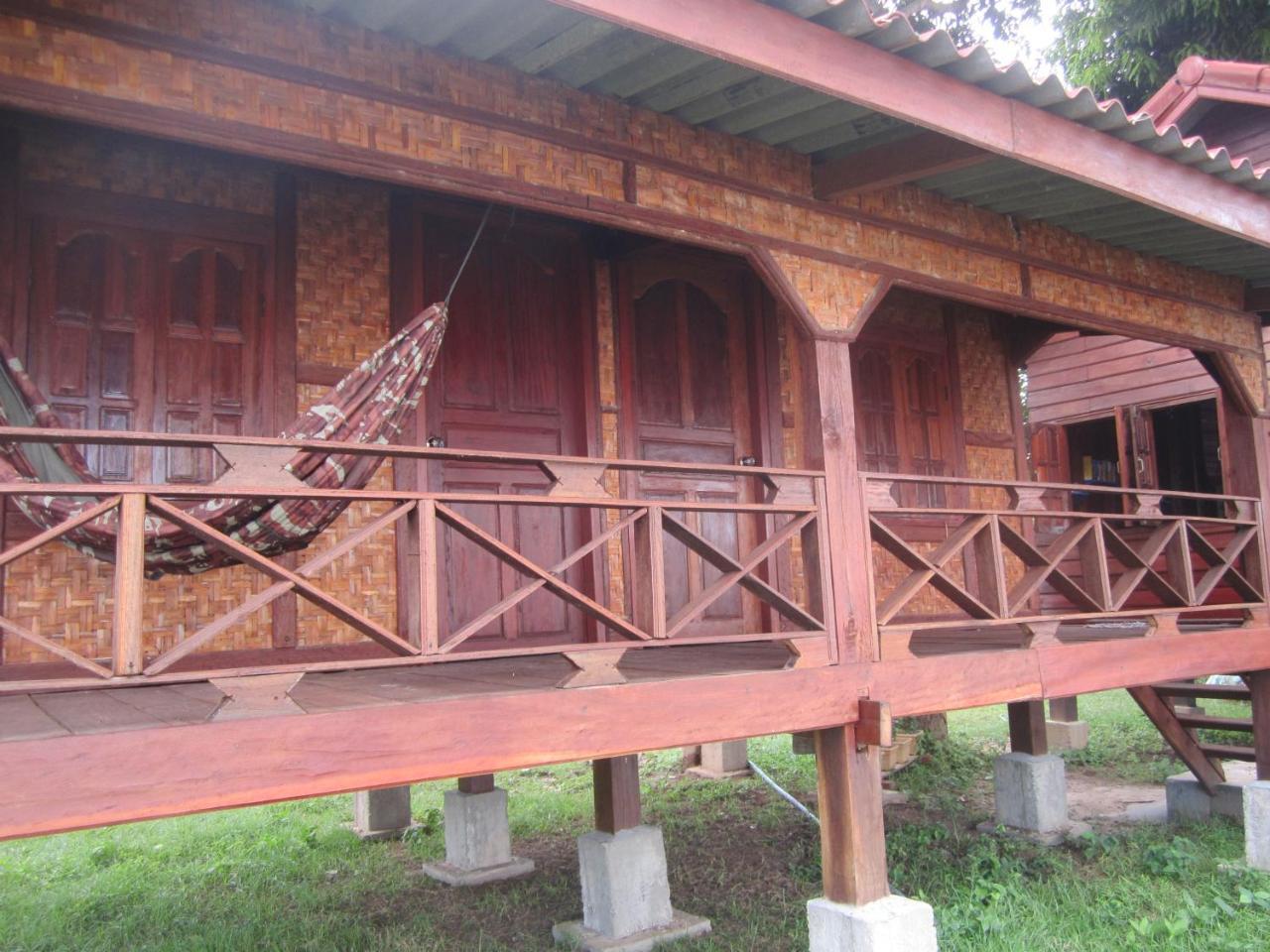Don Som Riverside Guesthouse Bagian luar foto