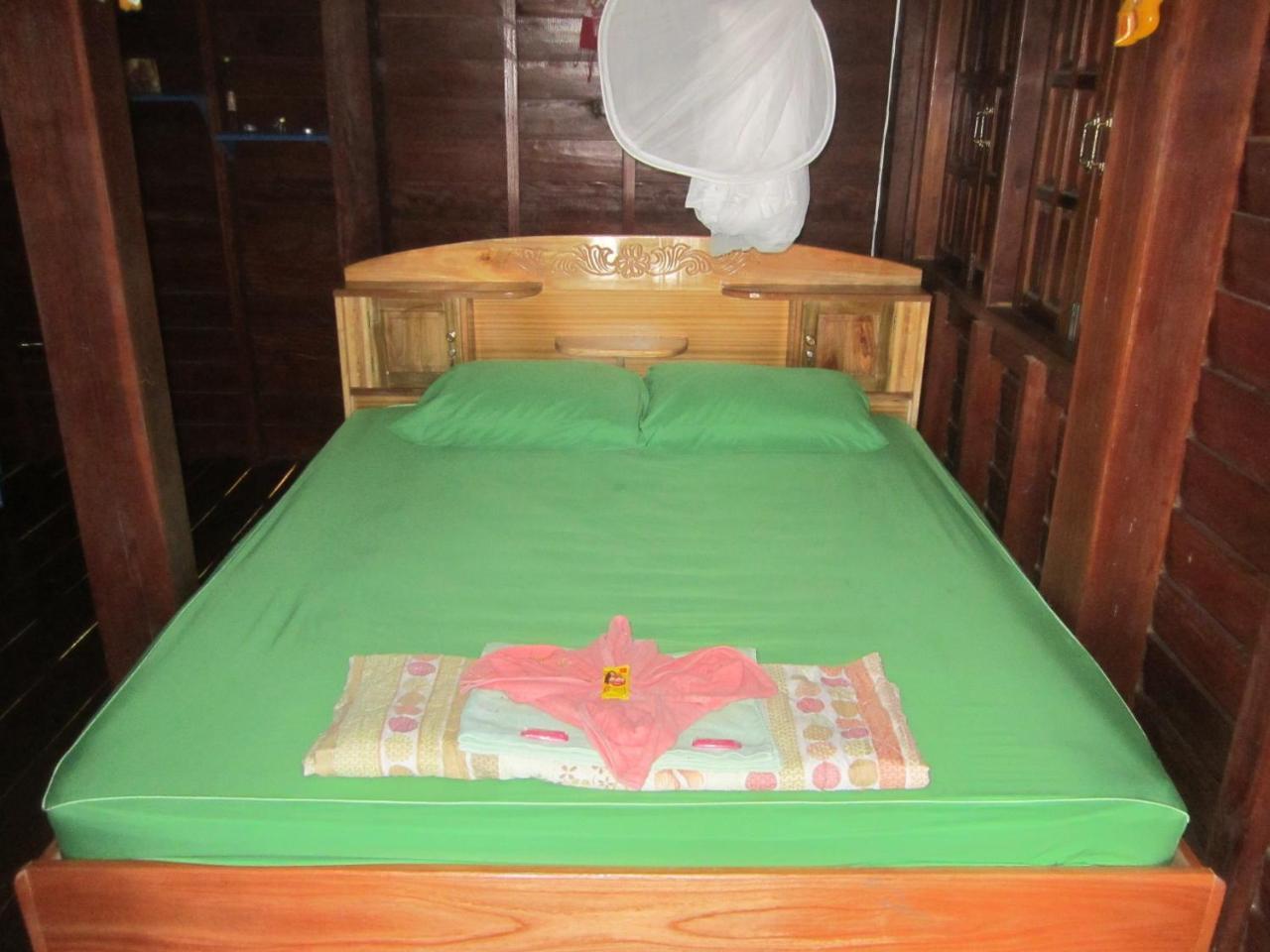 Don Som Riverside Guesthouse Bagian luar foto